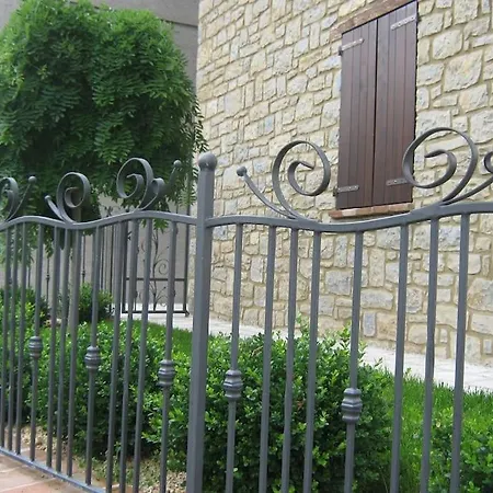 La Casina-Maisonette Serramazzoni Exterior photo
